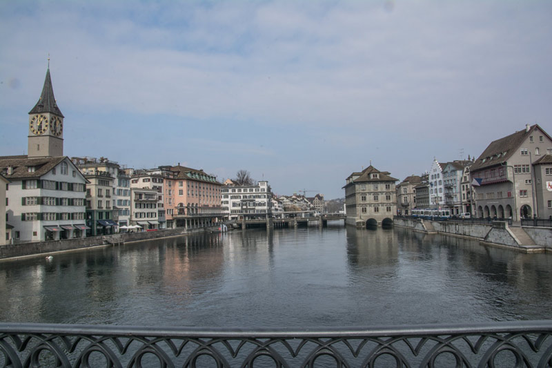 Rathausbruecke-Zuerich